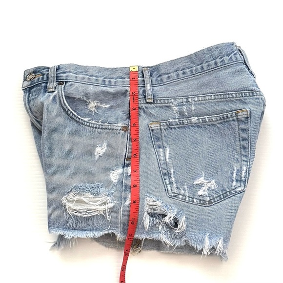AGOLDE Cut Off Shorts Size 26 Style # A026-811 - Picture 2 of 9